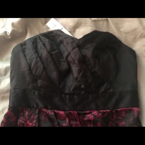 NWT ELLE Parisian Nights Cocktail Dress - Size 8 - Picture 4 of 4